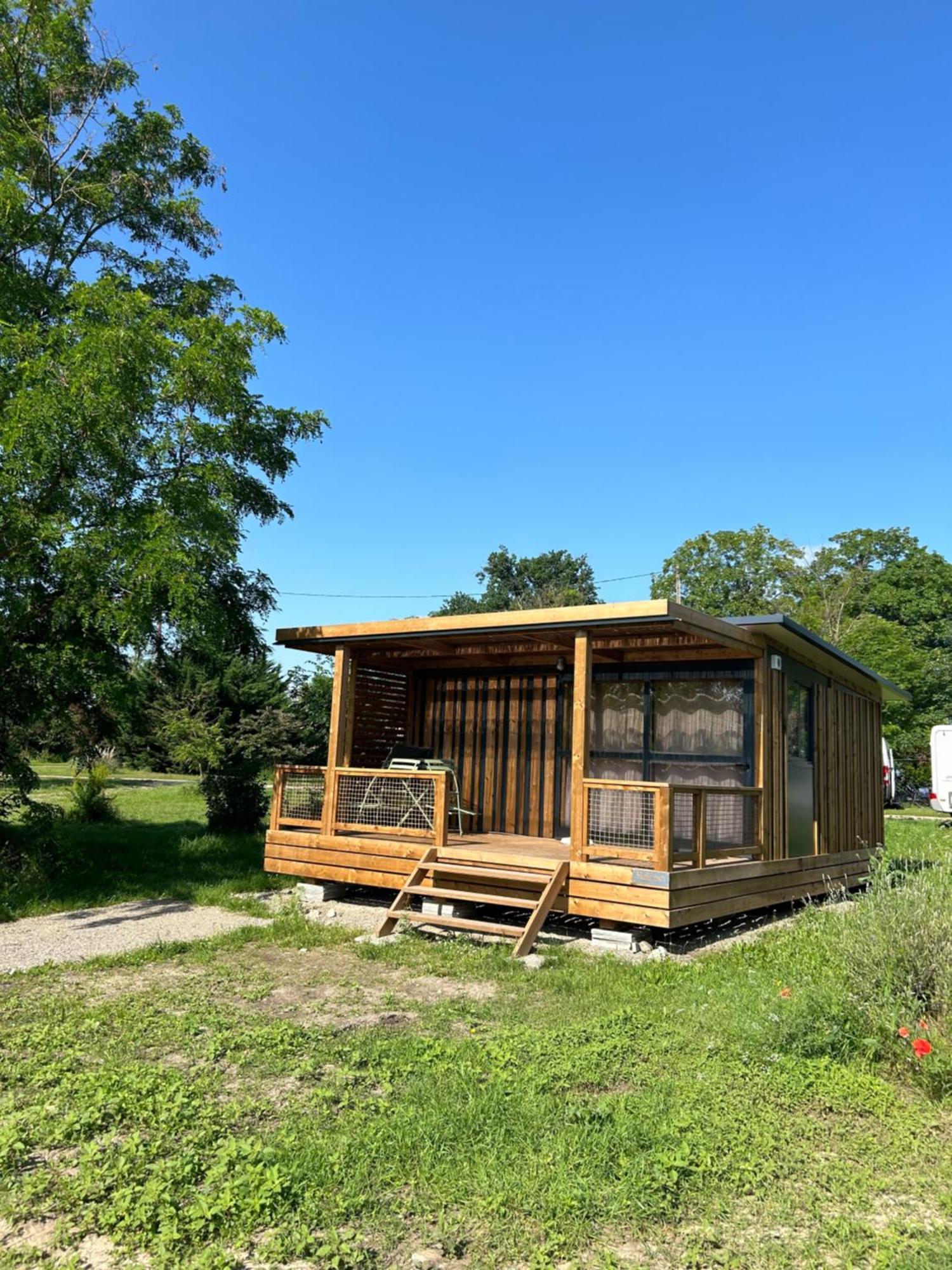 Camping Onlycamp Vauban Нёф-Бризах Экстерьер фото