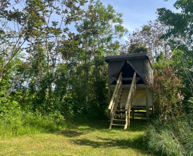 Camping Onlycamp Vauban Нёф-Бризах Экстерьер фото